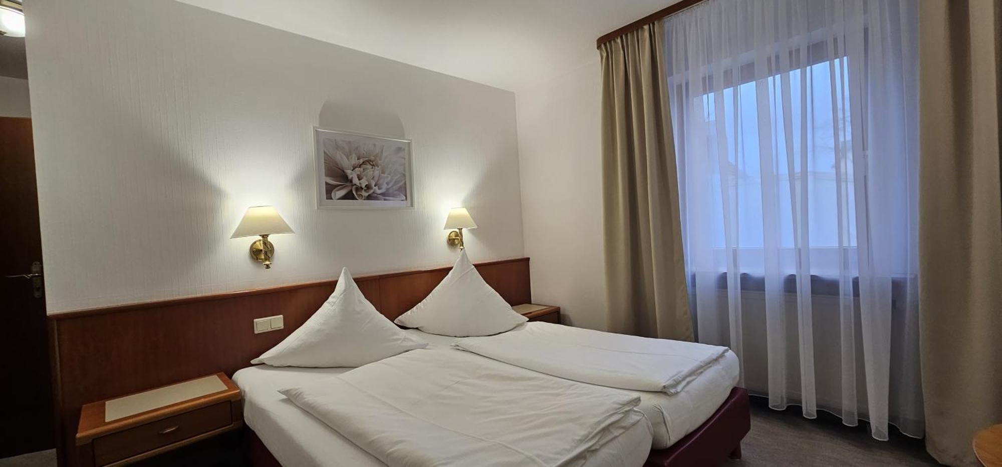 Hotel Garni Vierjahreszeiten باد ستافلستين المظهر الخارجي الصورة
