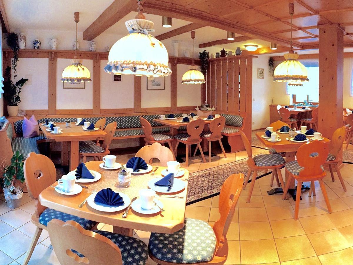 Hotel Garni Vierjahreszeiten باد ستافلستين المظهر الخارجي الصورة